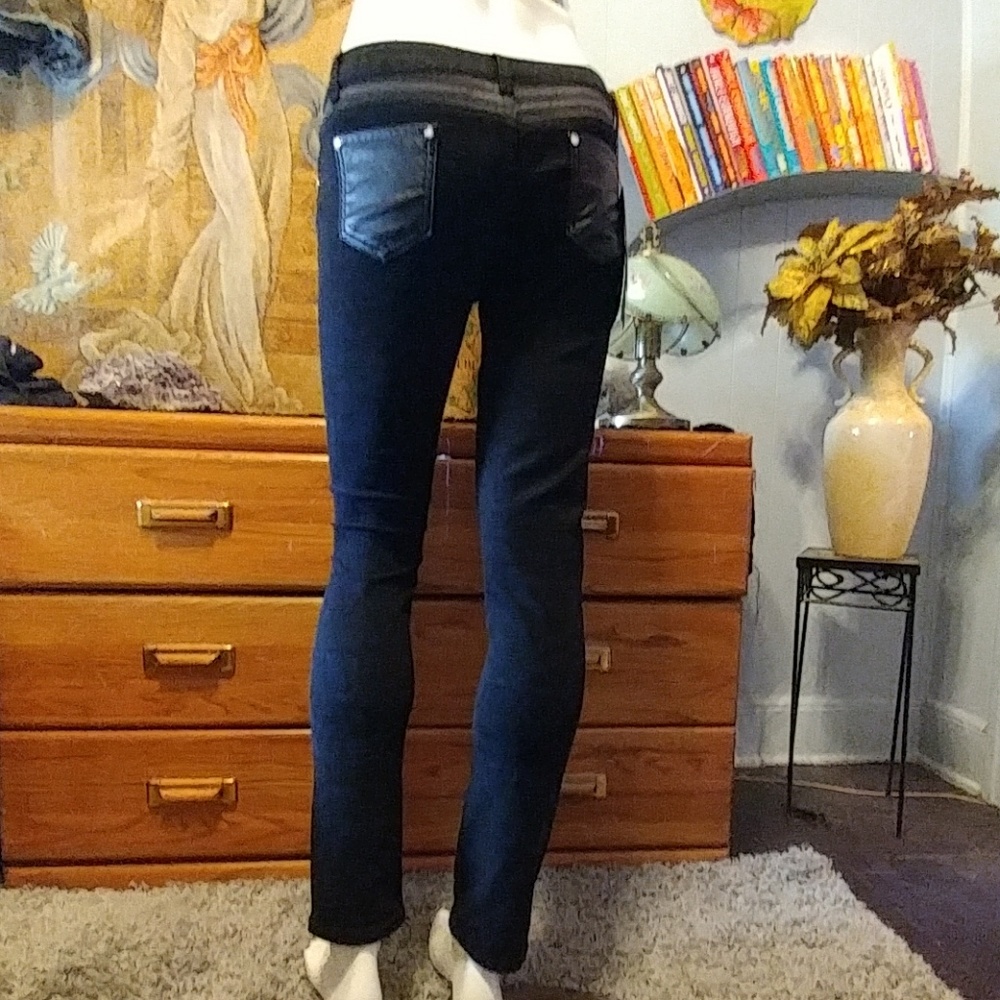 1 left🌟NWT🌟TBRYX Leather Fashion Jean - Picture 4 of 8