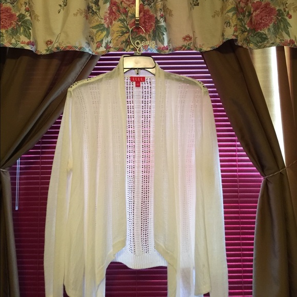 Elle lightweight sweater size large - Picture 2 of 3