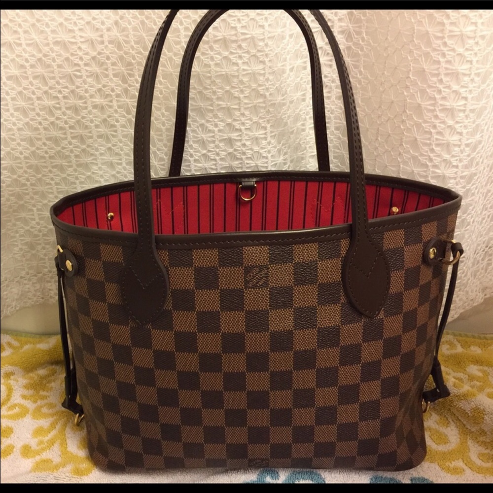 LV Neverfull PM like new