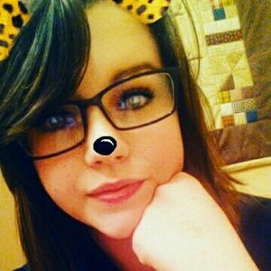 Meet your Posher, Briana