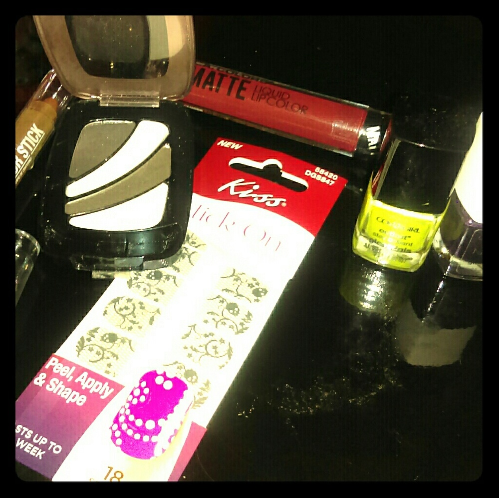 Small beauty bundle!