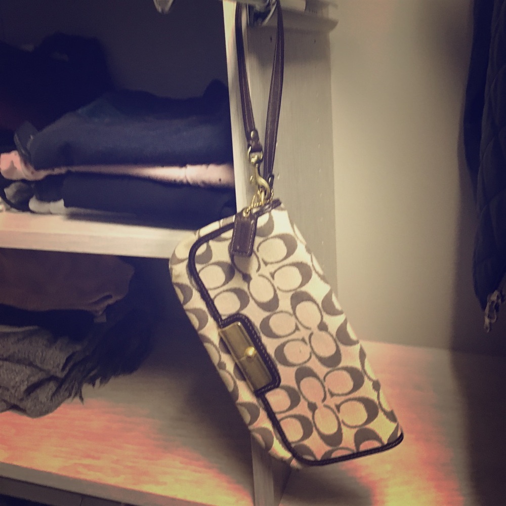 Authentic Coach wristlet clutch