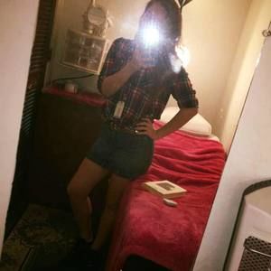 Meet your Posher, Candace