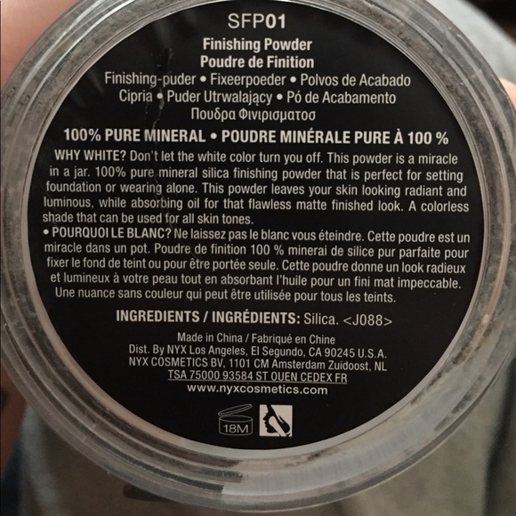 Bundle of Setting powder, highlight, & blush ✨✨ - Picture 8 of 8