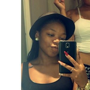 Meet your Posher, Camryn