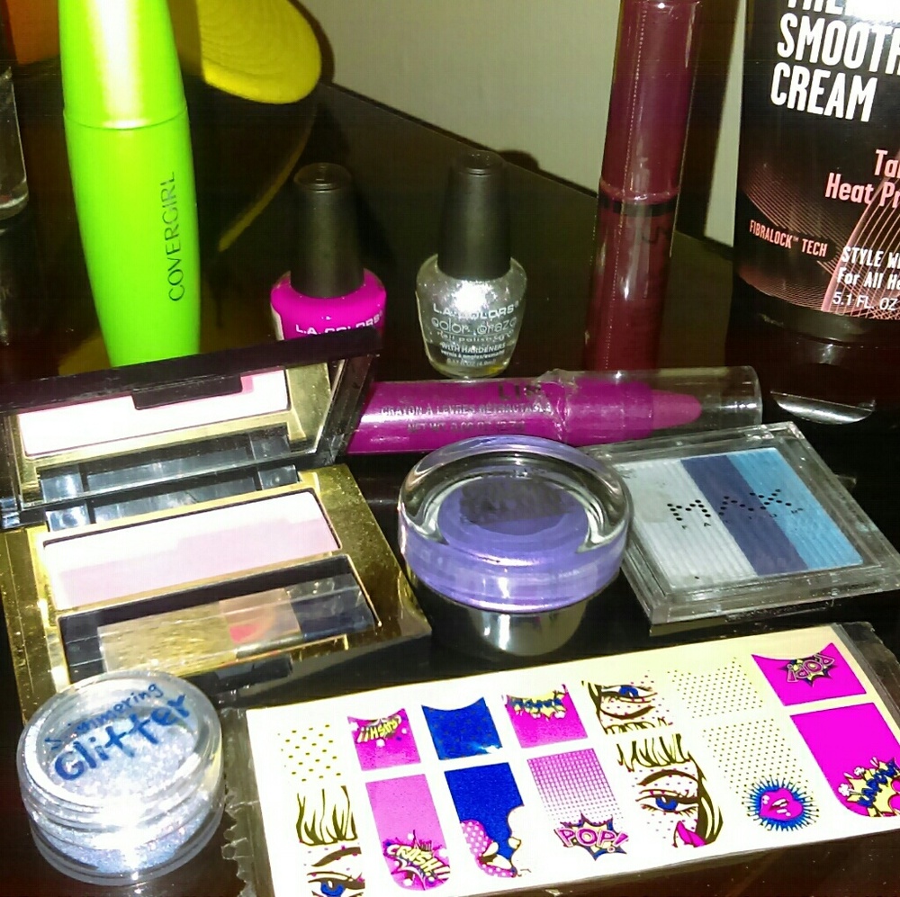 Beauty bundle! - Picture 2 of 2