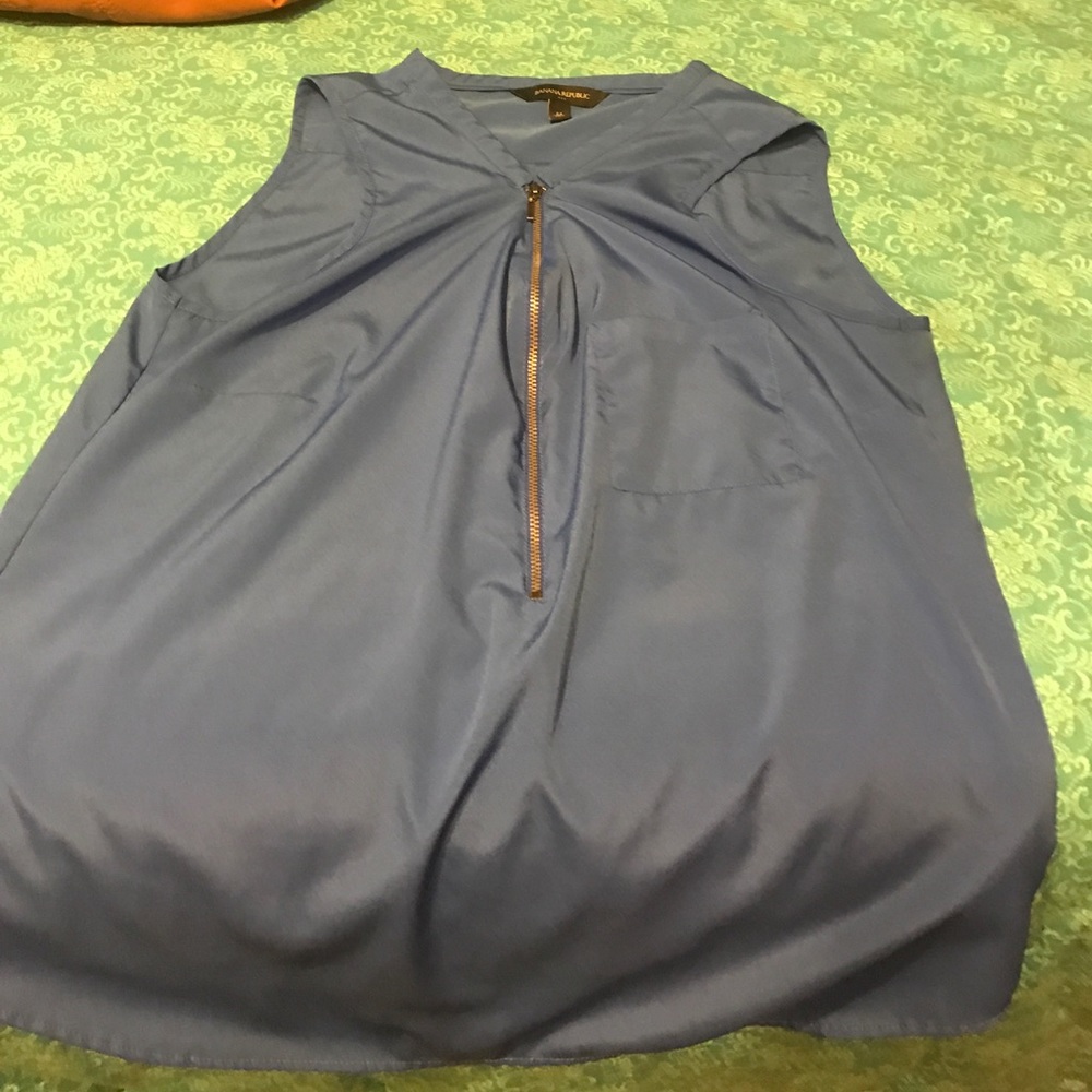 Banana Republic Tank