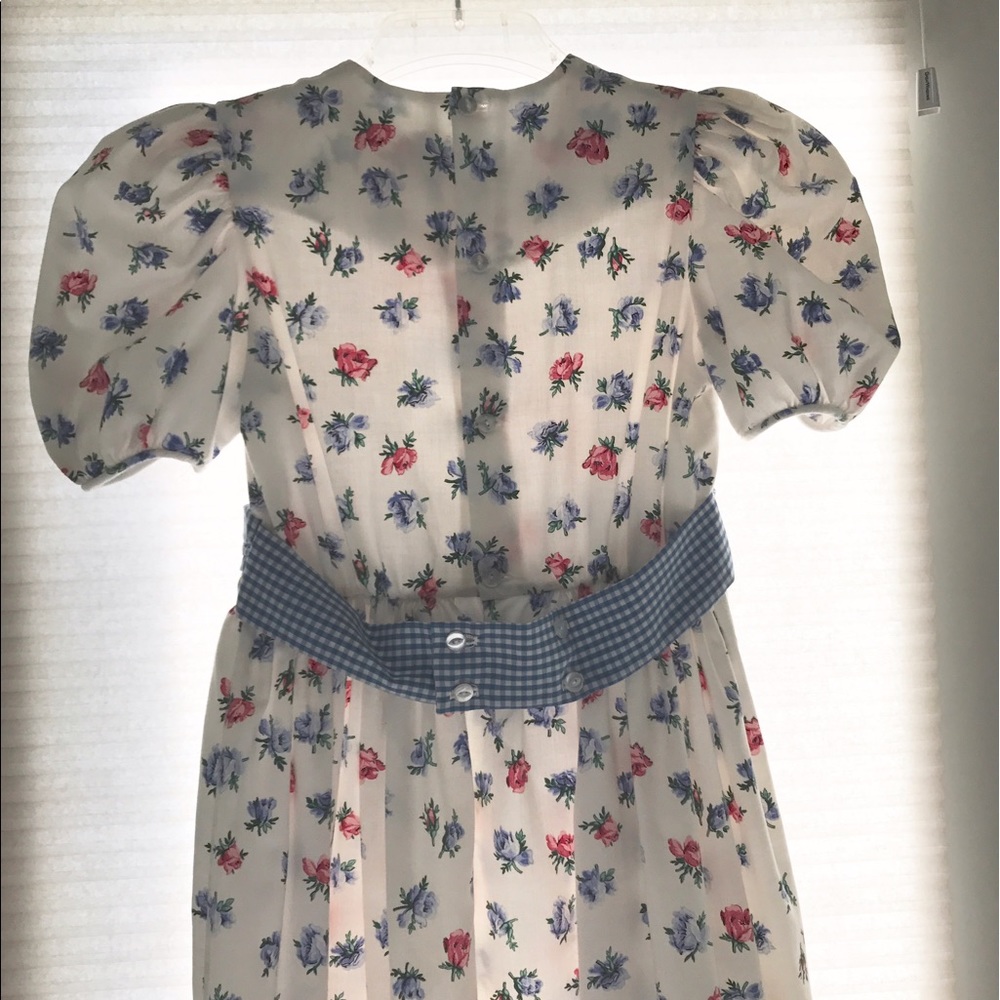 Dress - Picture 3 of 3