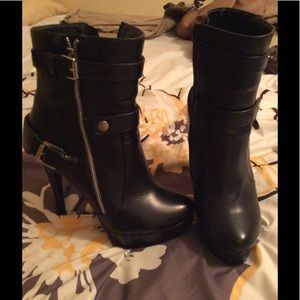 Zipper side 5 inch boot