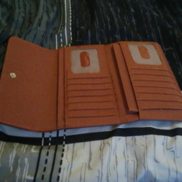 Wallets - Picture 5 of 7