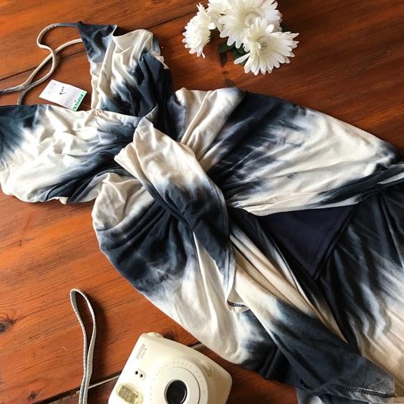 Papaya Dresses & Skirts - NWT Blue Tie Dye Dress