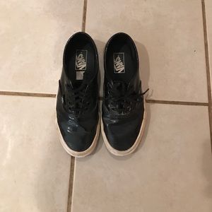 Patent vans