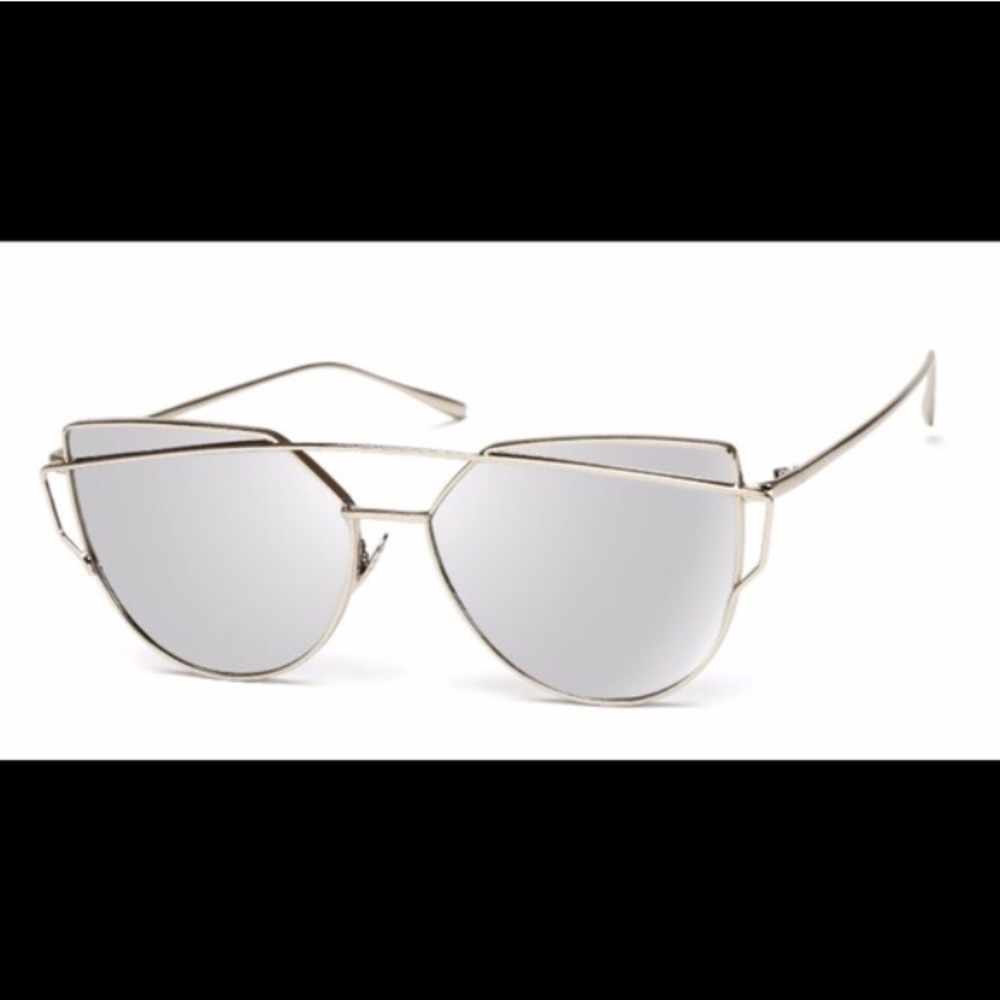 Trendy celebrity style sunglasses Metallic silver - Picture 3 of 3