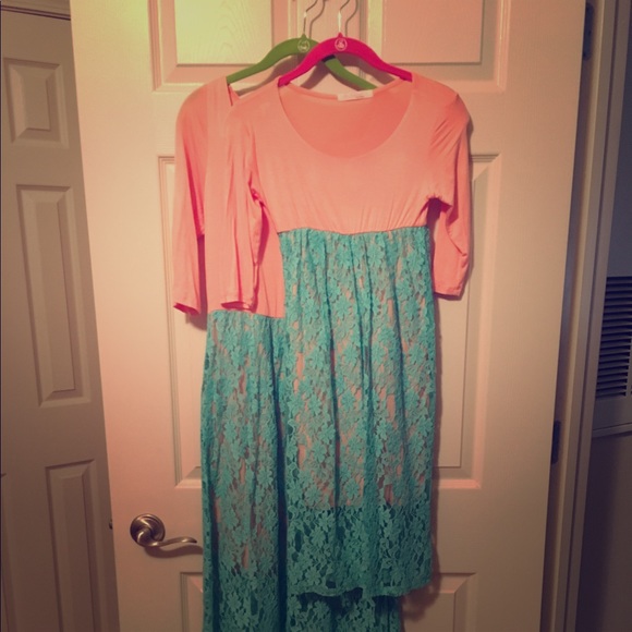 Mommy & Me Maxi Dresses - Picture 1 of 3