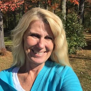 Meet your Posher, Beth