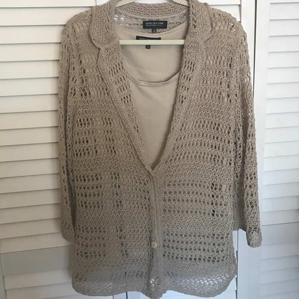 Jones New York 2 piece set - top and jacket