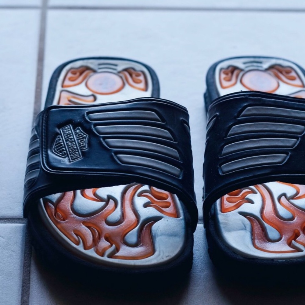 Slip ons