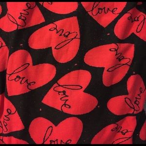 ❤️BNWT Lularoe TC V Day red love heart leggings