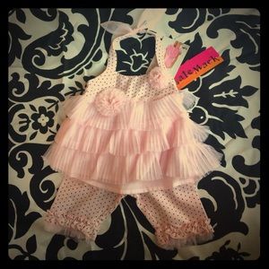 Cutest 2 piece outfit! Great for summer! In love!