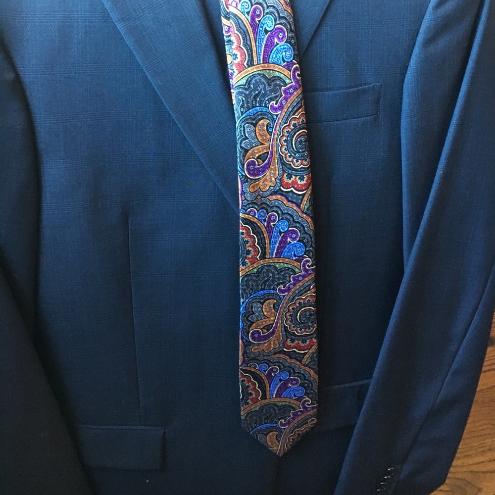 Men's tie