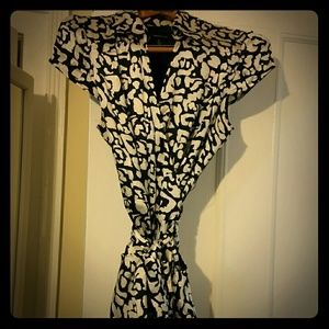 International concepts 100% silk wrap dress