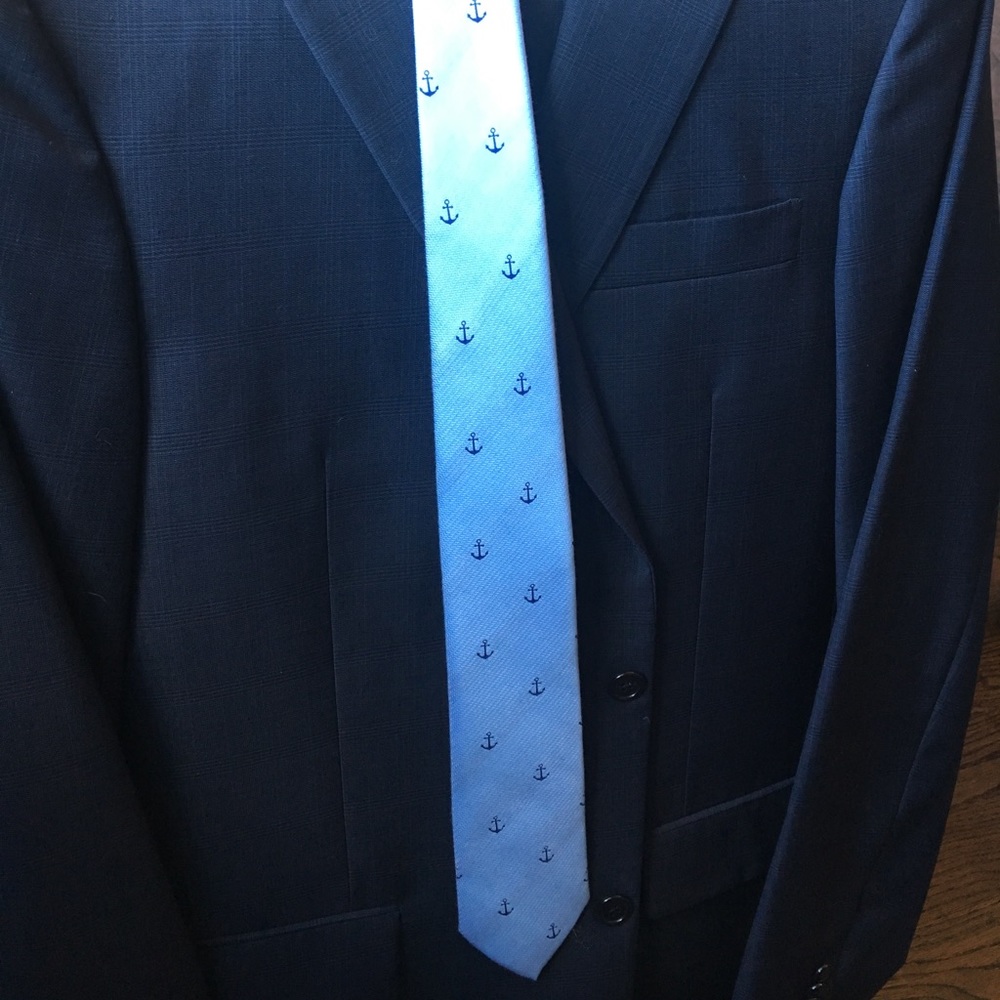 Men's tie