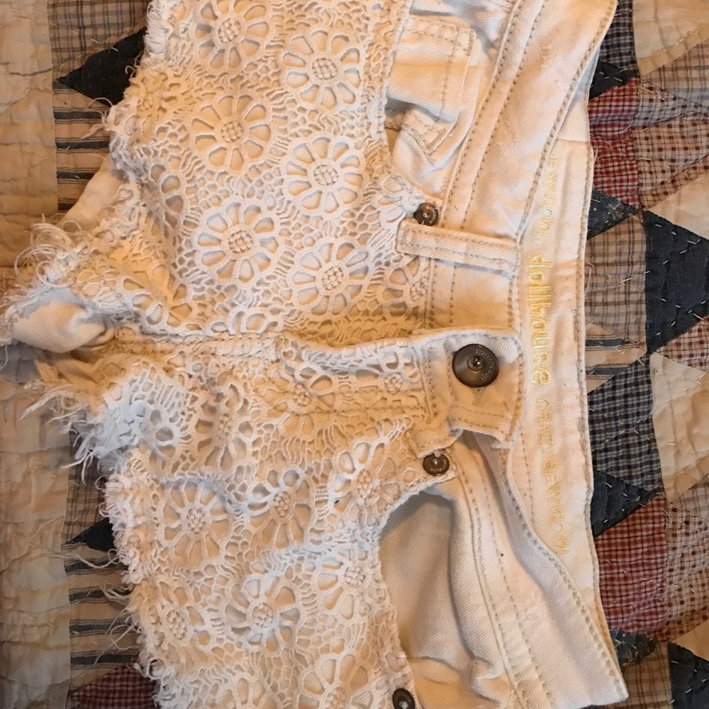 White lace shorts