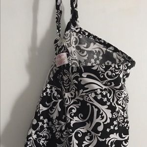 Breastfeeding Cover 💢 Donating This Weekend