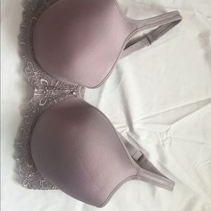Bali Underwire Bra Taupe Size 34DD EUC
