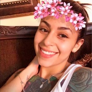 Meet your Posher, Natalie