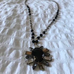 Anne Taylor LOFT pendant necklace