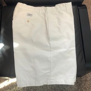 Vineyard Vines club shorts