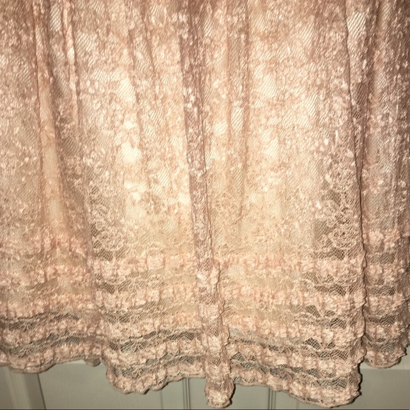 Lace semi-formal dress - Picture 2 of 3