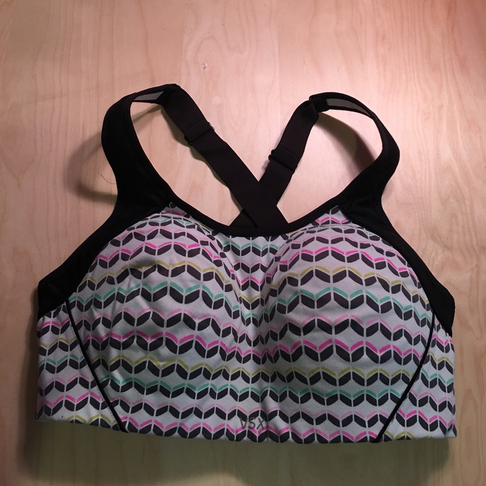 Victoria's Secret (VSX) sports bra