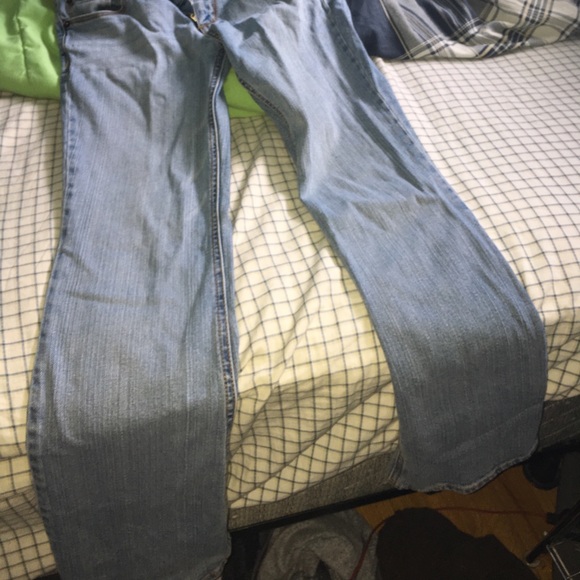 Jeans - Picture 2 of 3