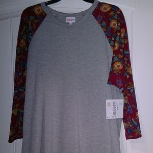 Lularoe 2X randy baseball tee Lularoe 2X randy baseball tee
