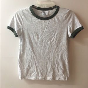 Gray and green tshirt