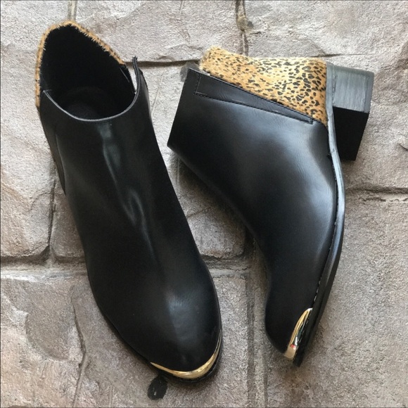 Two Tone Animal Instincts Ankle High Bootie - Picture 3 of 4