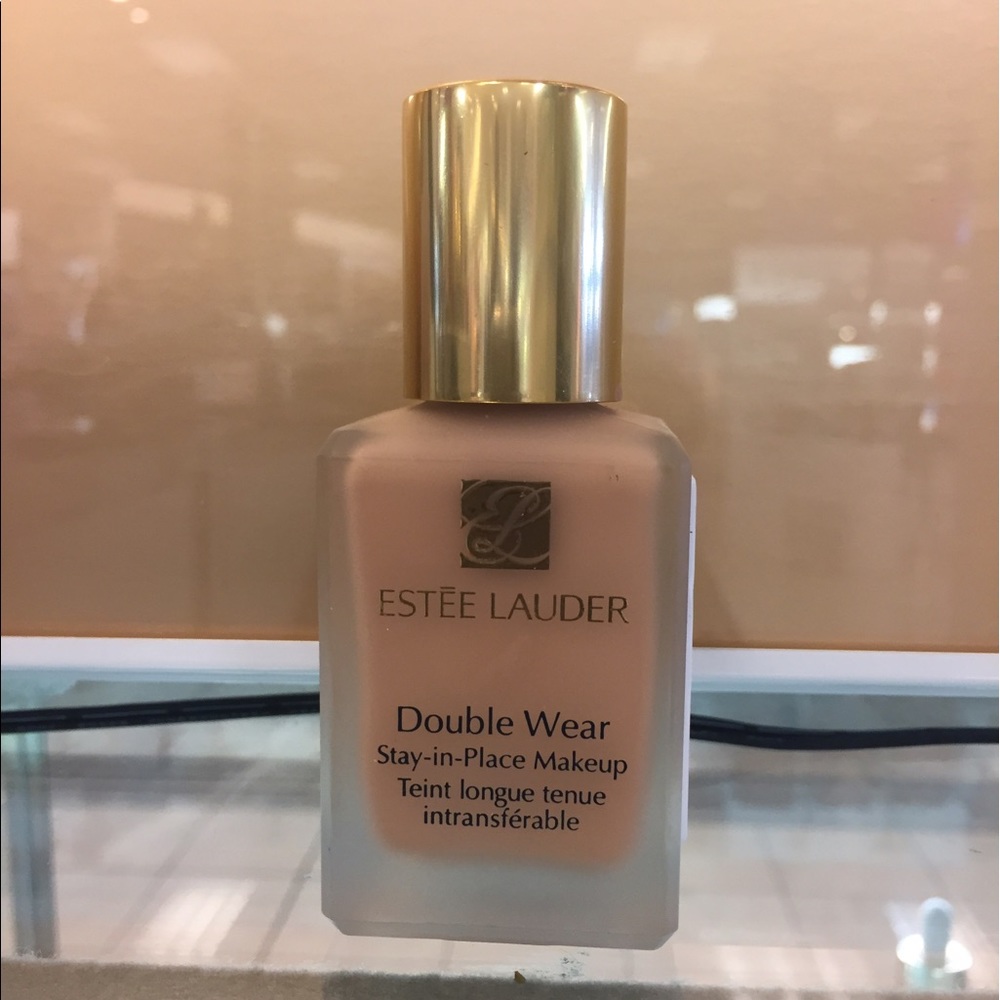 Estée Lauder Doublewear Fresco