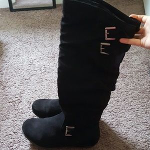 Black boots
