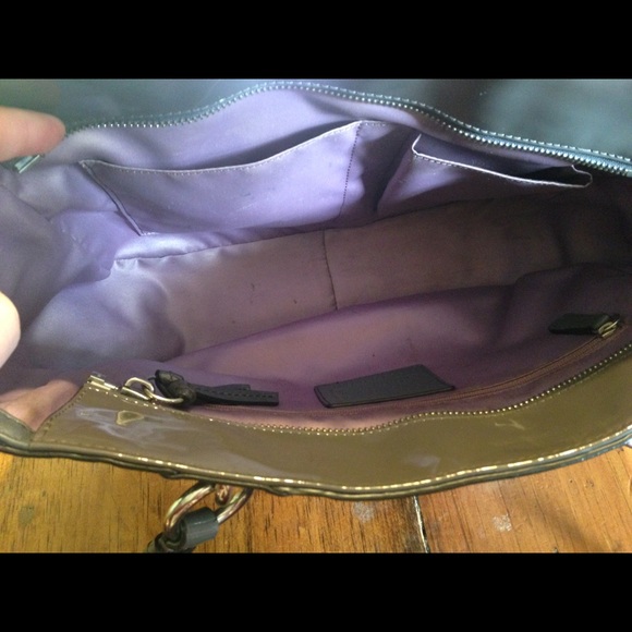 Gary coach purse - Picture 4 of 4