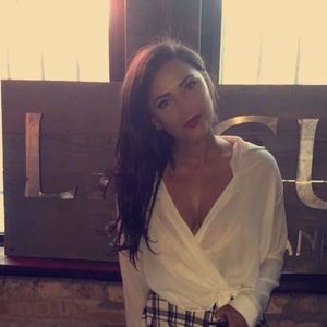 Meet your Posher, Chanelle