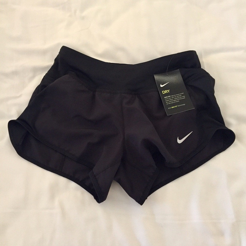 🆕NIKE Running Shorts