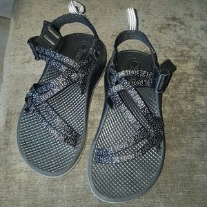 Chaco Z/X2 Kids Size 2 - Like New