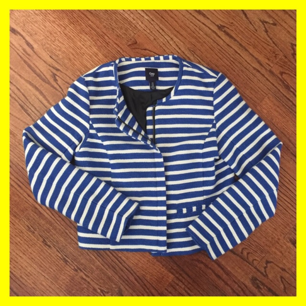 🎁 GAP Blue/White Striped Blazer