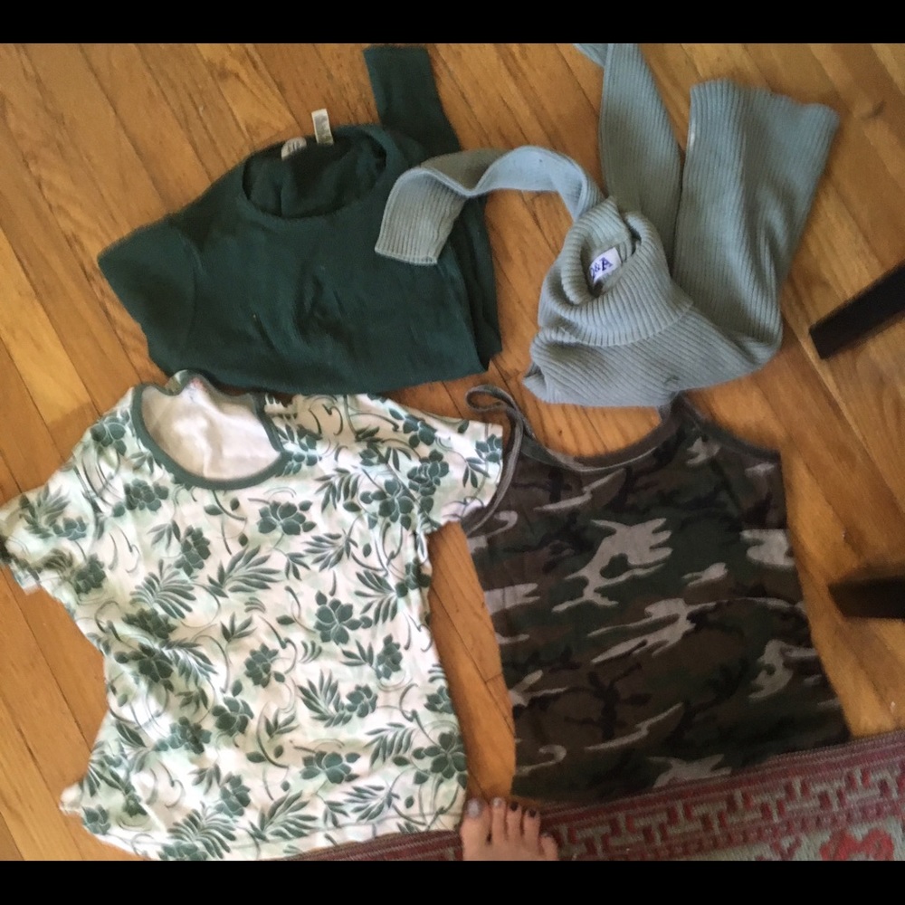 Lot of four green second hand tops with tags
