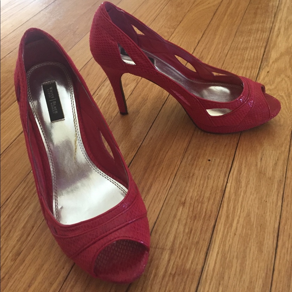 Cute red heels
