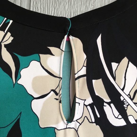 Plus size Like New Summer Dress Tahari woman 1x - Picture 7 of 8