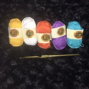 🌟5 yarn pack and crochet hook 🌟