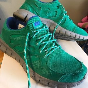 Nike free. Run 2